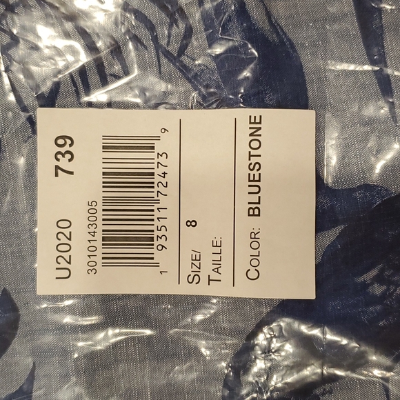 Boys size 8 tropical printed shorts - Picture 2 of 3